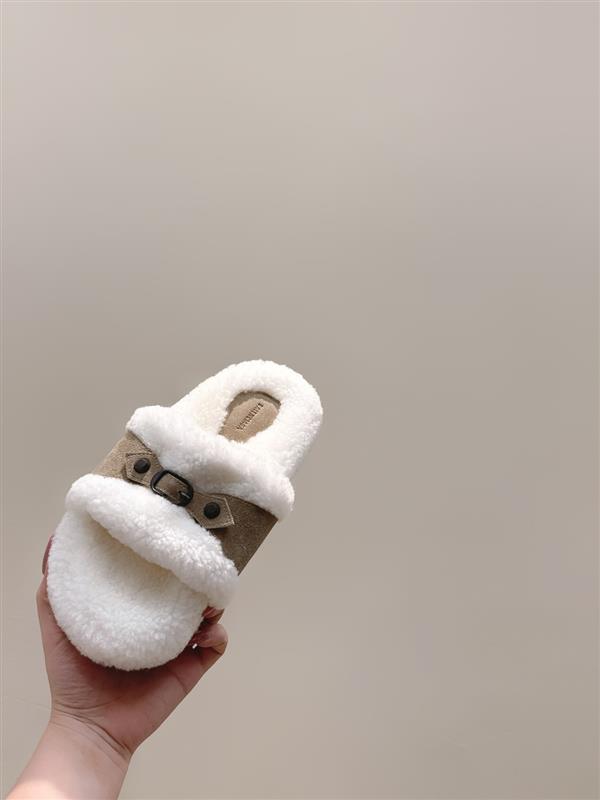 2025112818447502 240